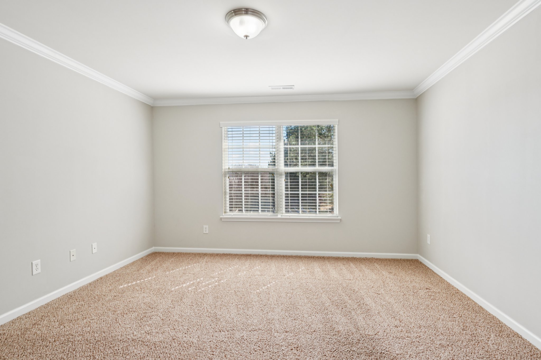 Highland Creek Cir-S2402-021.jpg