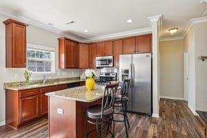 Highland Creek Cir-S2402-010.jpg