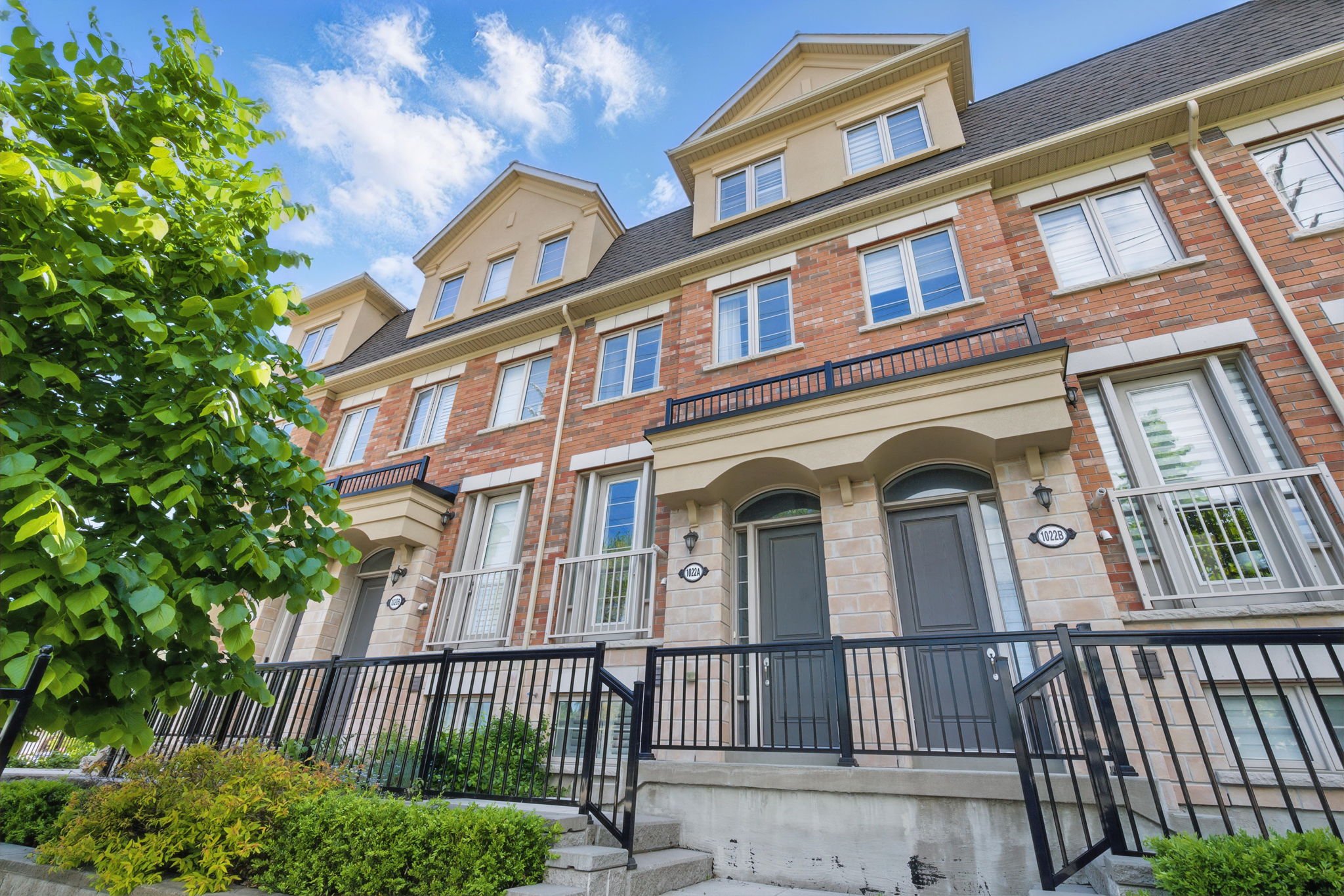 Toronto property showcase — delivered property photograph 3