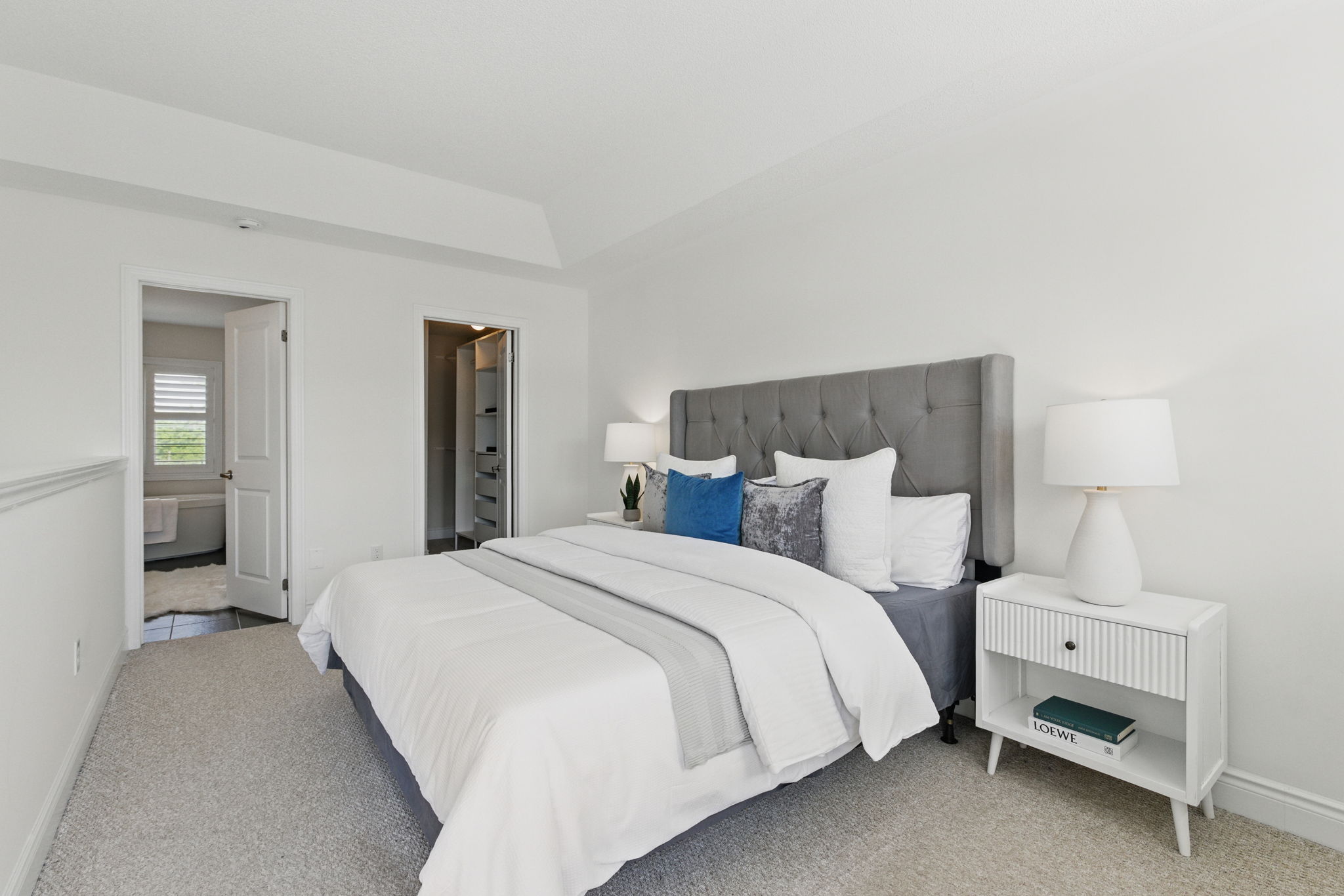 Toronto property showcase — delivered property photograph 26