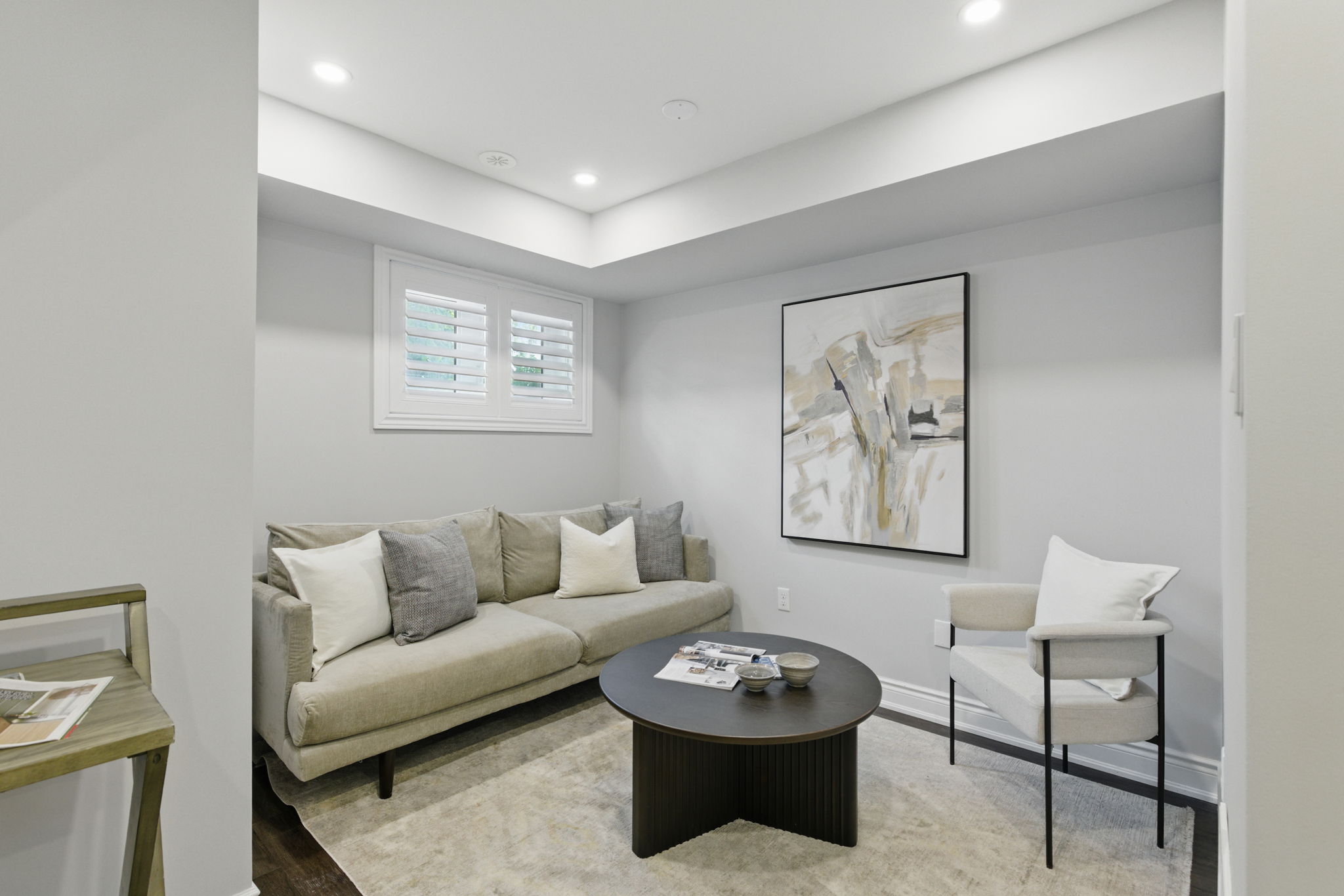 Toronto property showcase — delivered property photograph 32