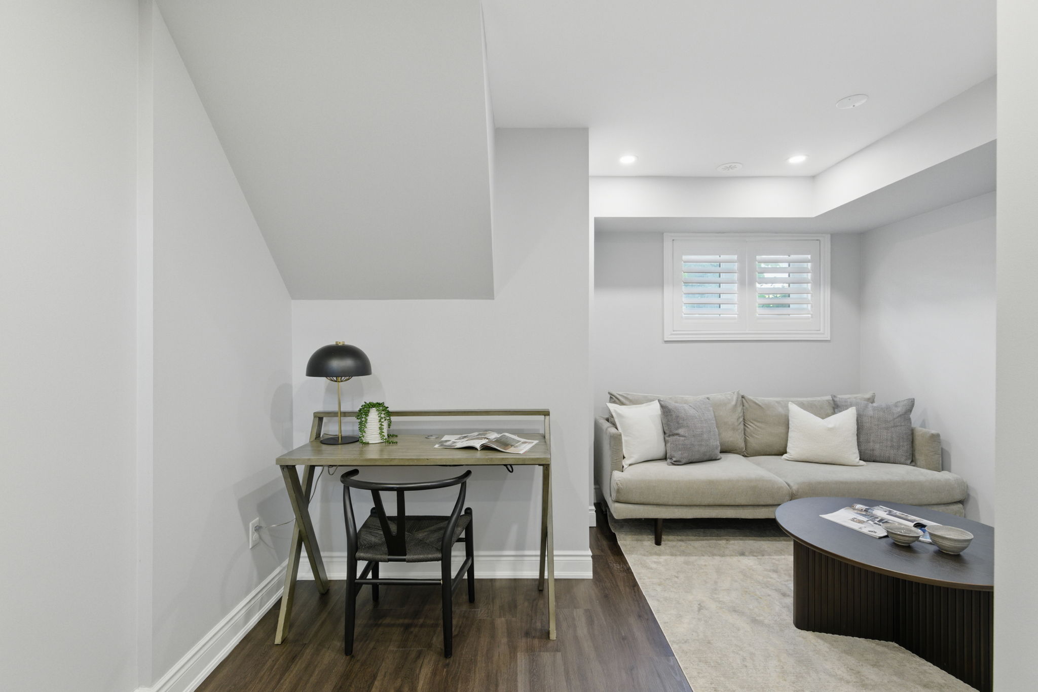 Toronto property showcase — delivered property photograph 33
