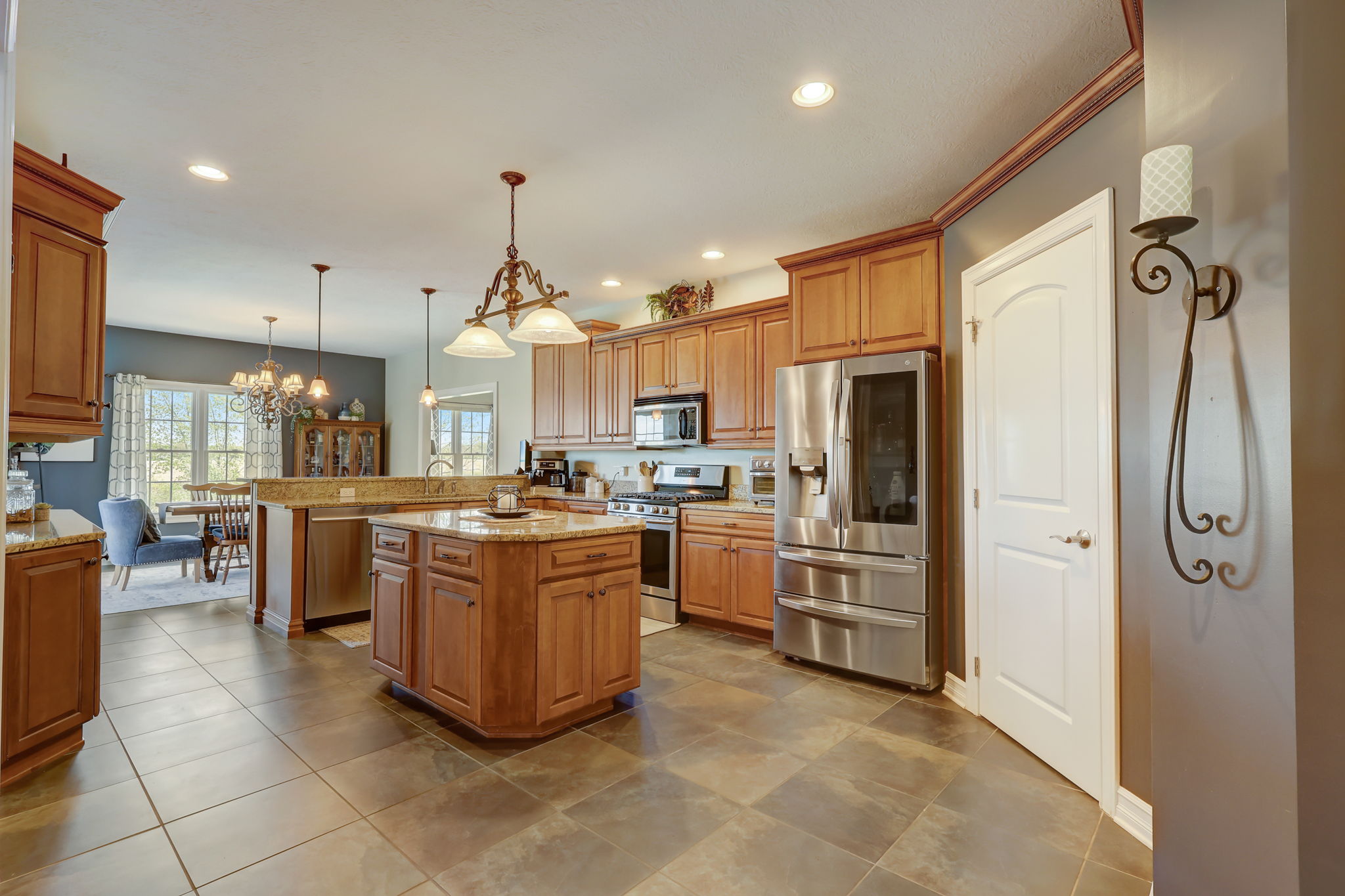 Eagle Ridge Dr-020