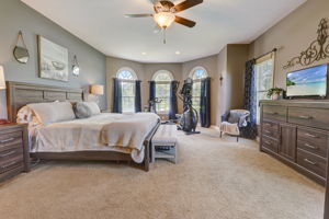 Eagle Ridge Dr-031