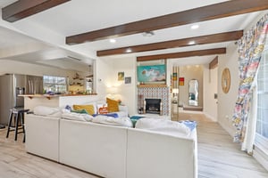 Morningside Dr-S1002-008.jpg