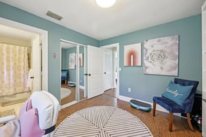 Morningside Dr-S1002-028.jpg