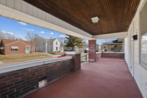  Photo 24
