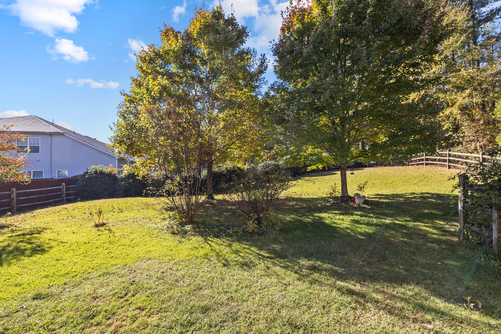 10232 Dominion Village Dr, Charlotte, NC 28269