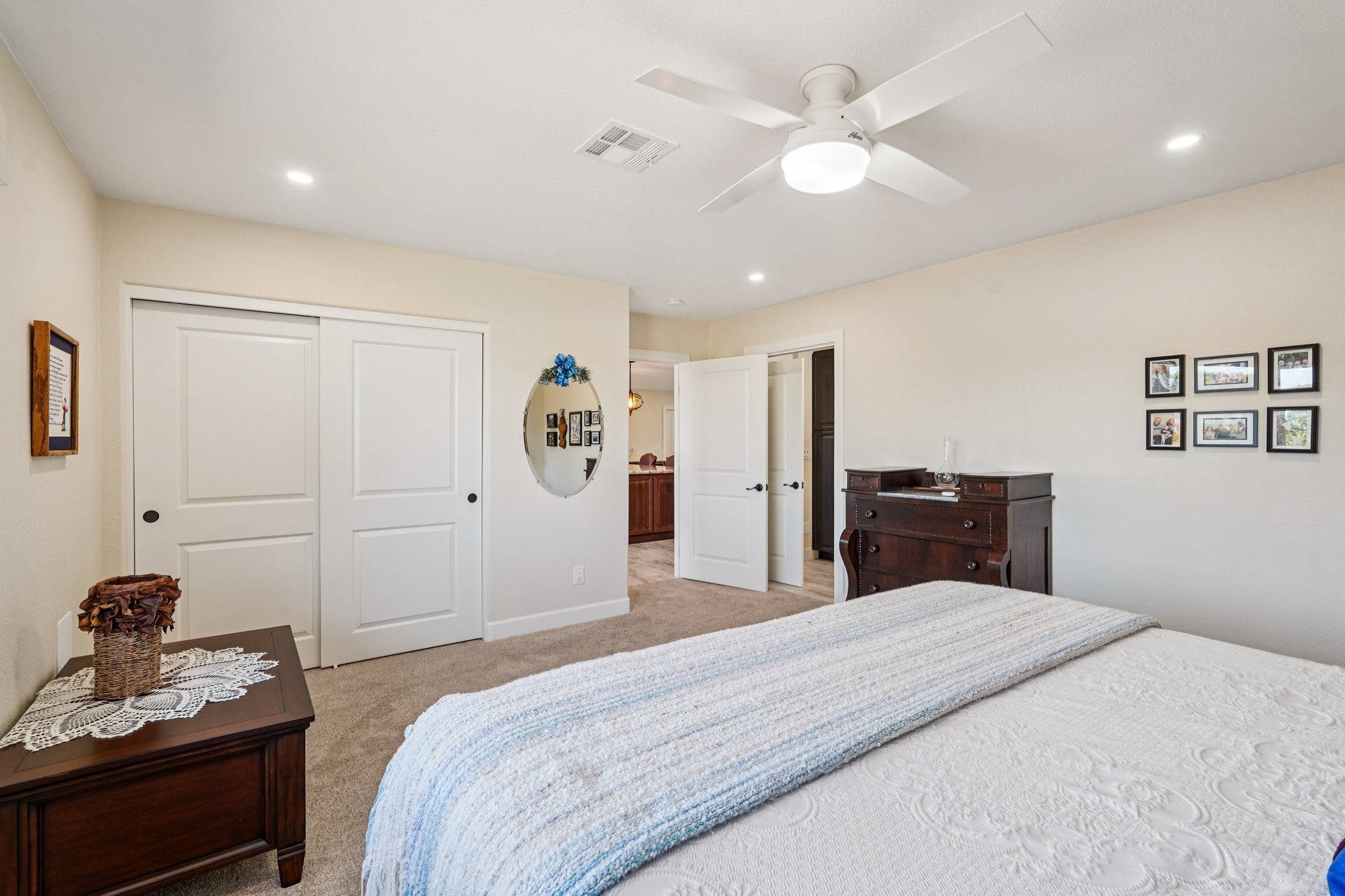 N 109th Ave-S1511-021.jpg