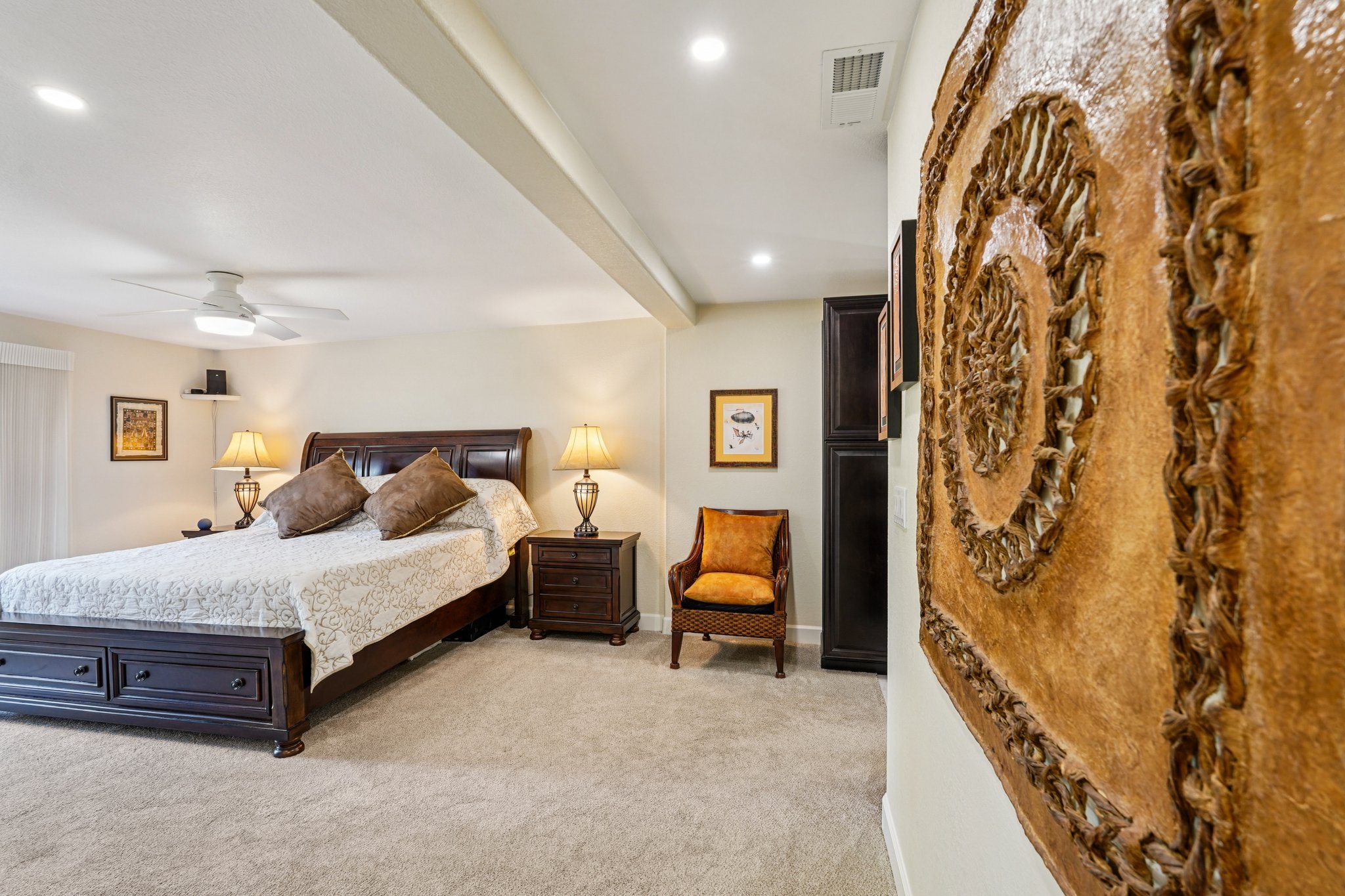 N 109th Ave-S1511-025.jpg