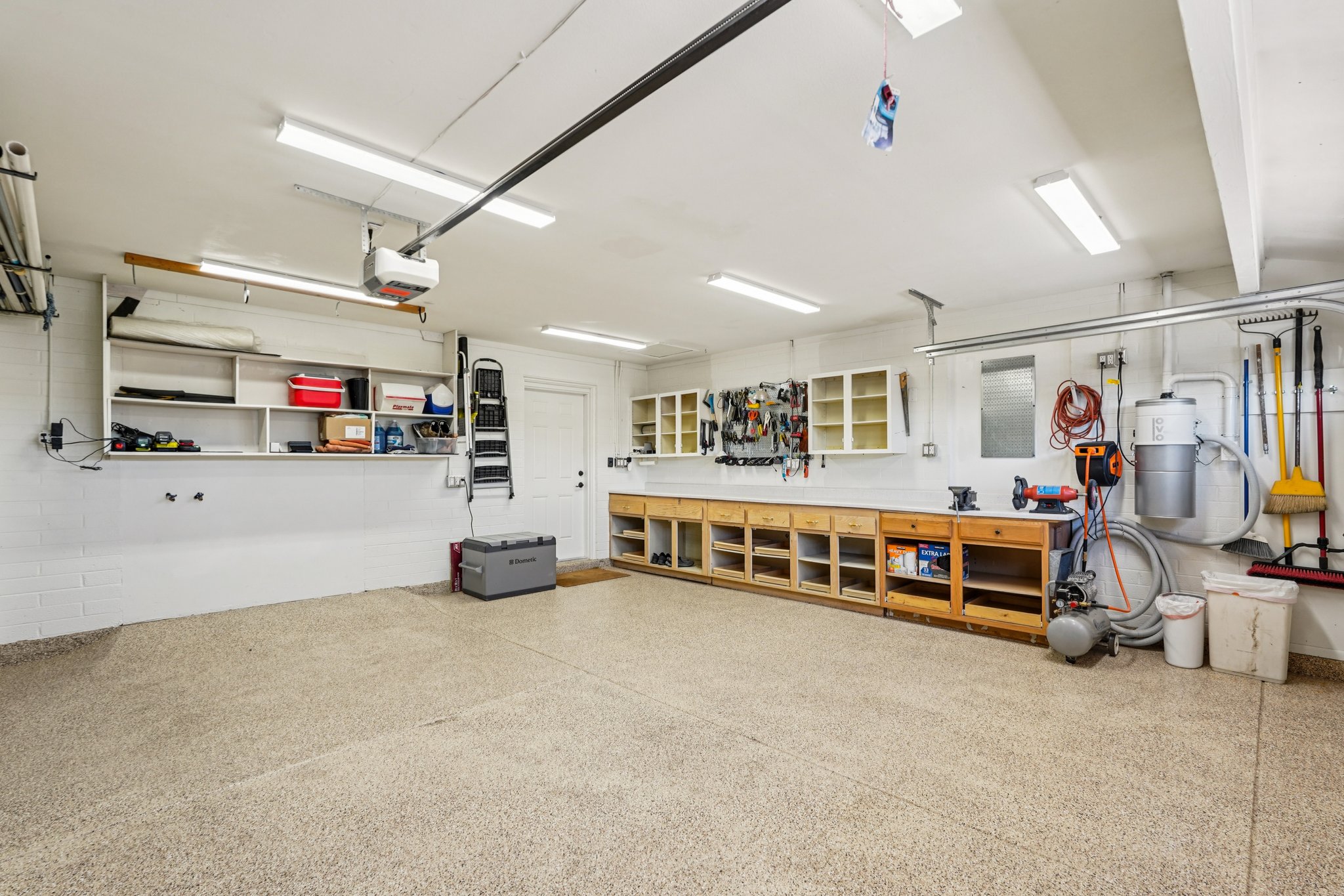 N 109th Ave-S1511-038.jpg