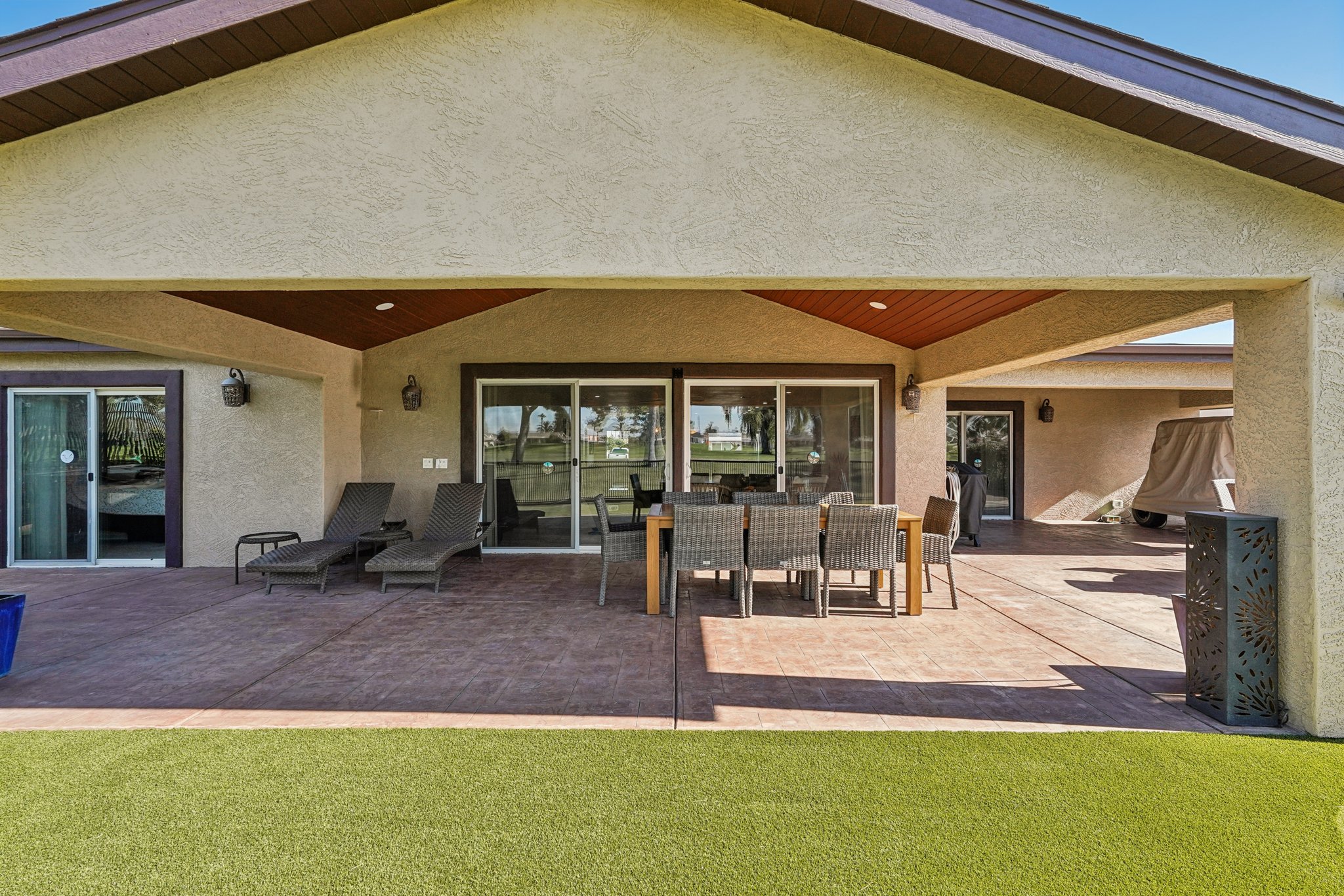 N 109th Ave-S1511-043.jpg