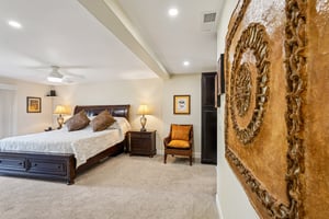 N 109th Ave-S1511-025.jpg