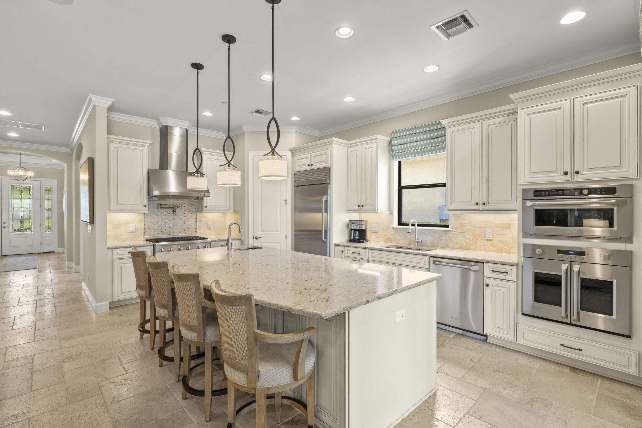 Breakfast Bar 2 of 2