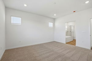027_F8_1024 Bluebell Cir