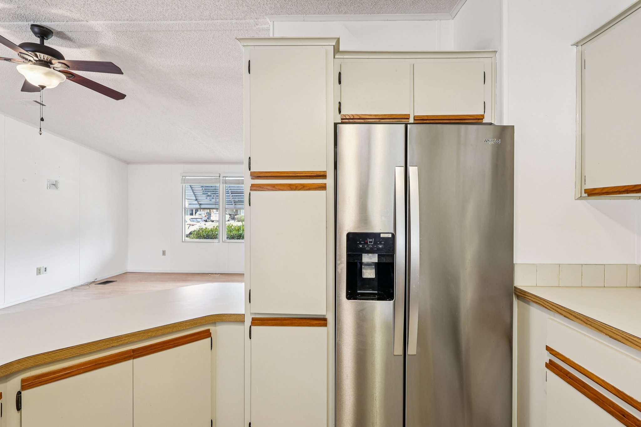 Hilltop Rd-S1902-016.jpg