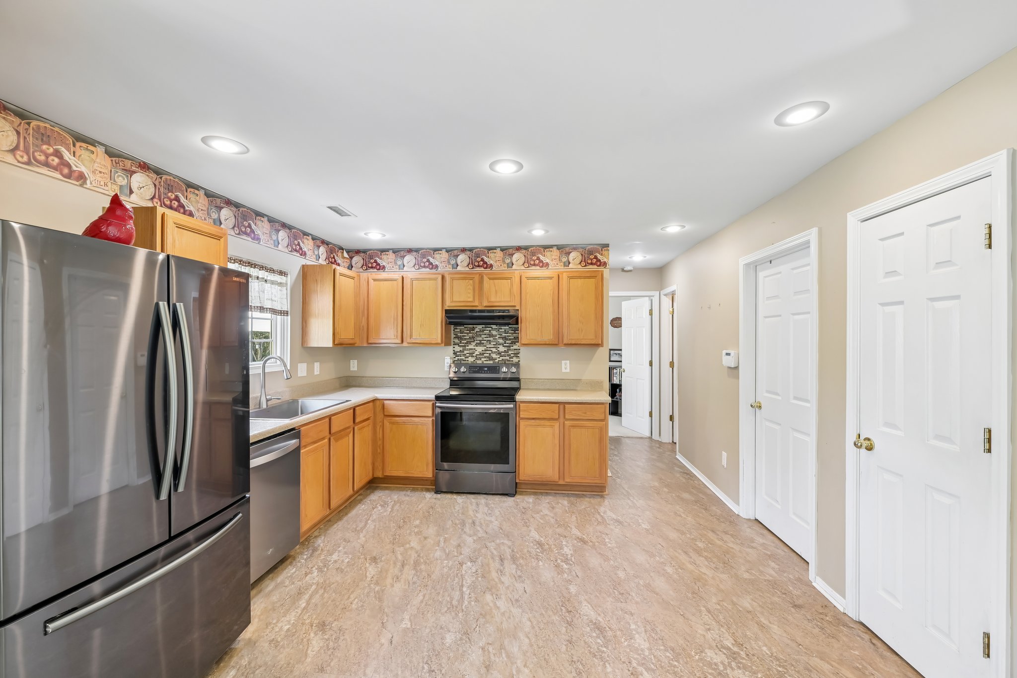 Lockberry Ct-S2708-014.jpg