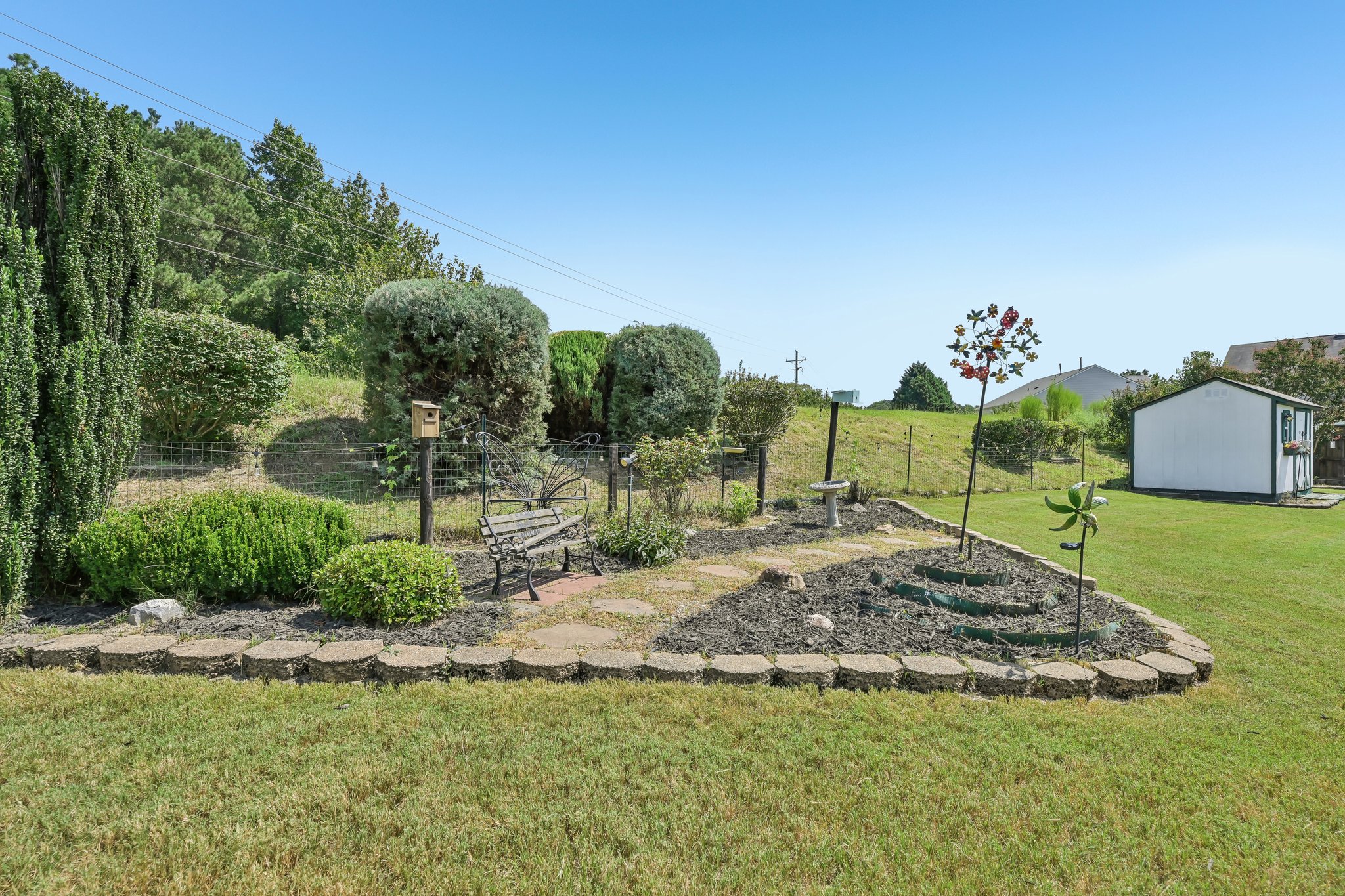 Lockberry Ct-S2708-034.jpg