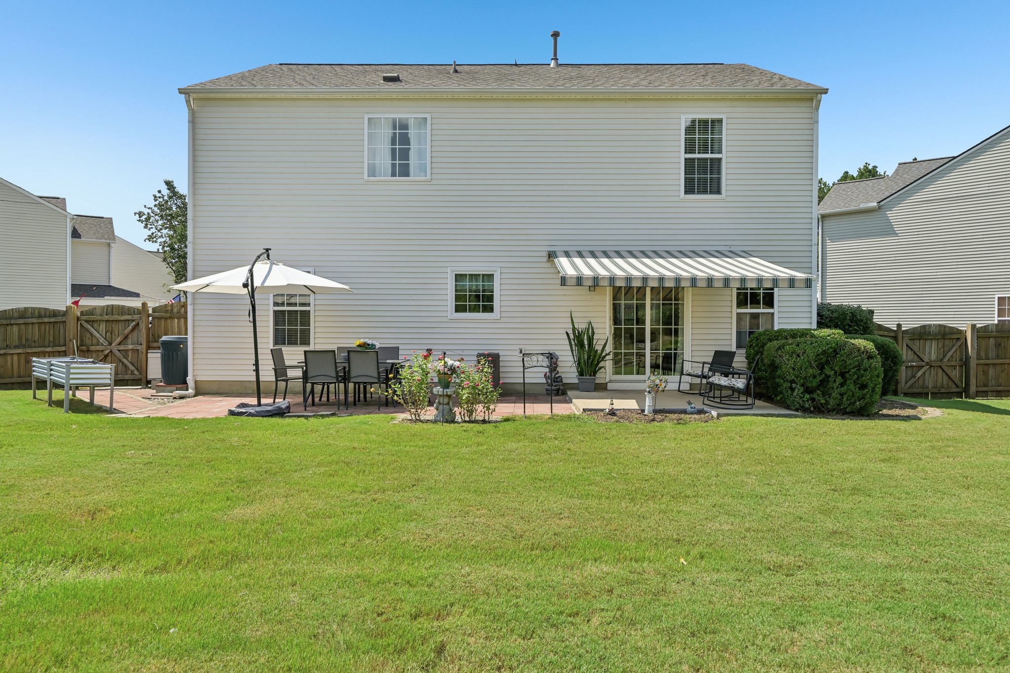 Lockberry Ct-S2708-040.jpg