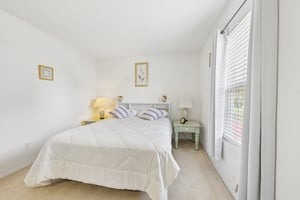 Lockberry Ct-S2708-025.jpg