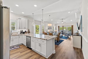 Open Floor Plan-Top Floor Corner Unit