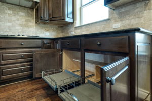 Custom Feature in Kitchen Cabinets