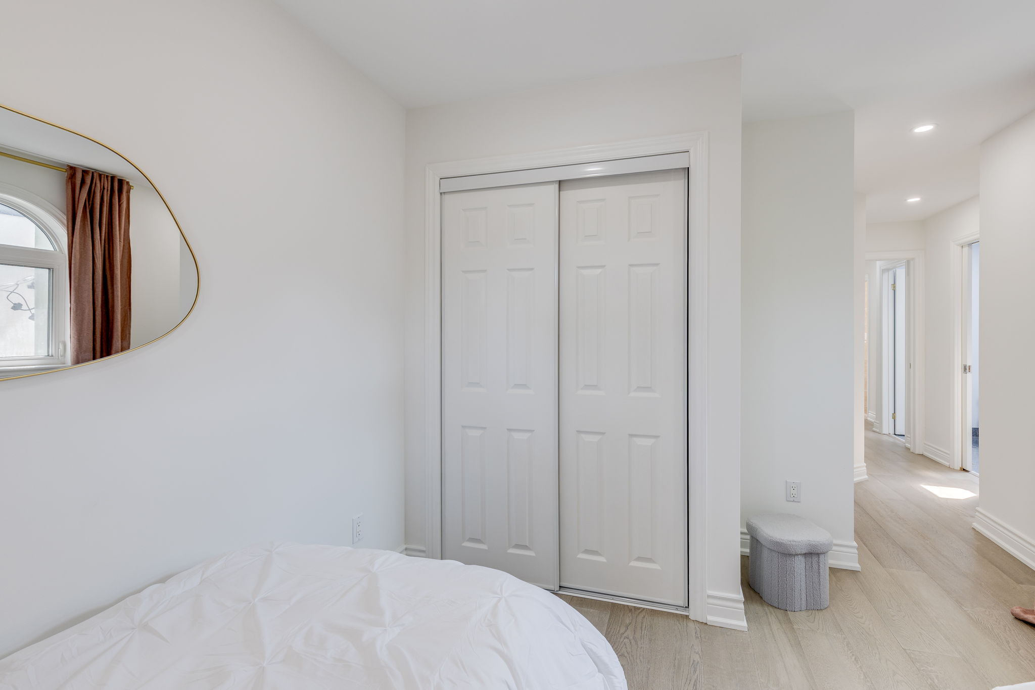 Toronto property showcase — delivered property photograph 28