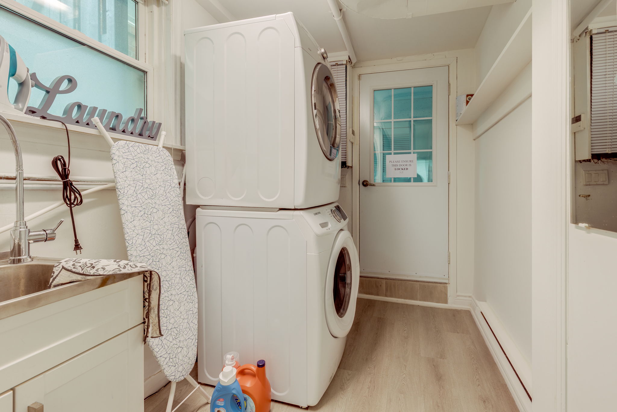 Toronto property showcase — delivered property photograph 29