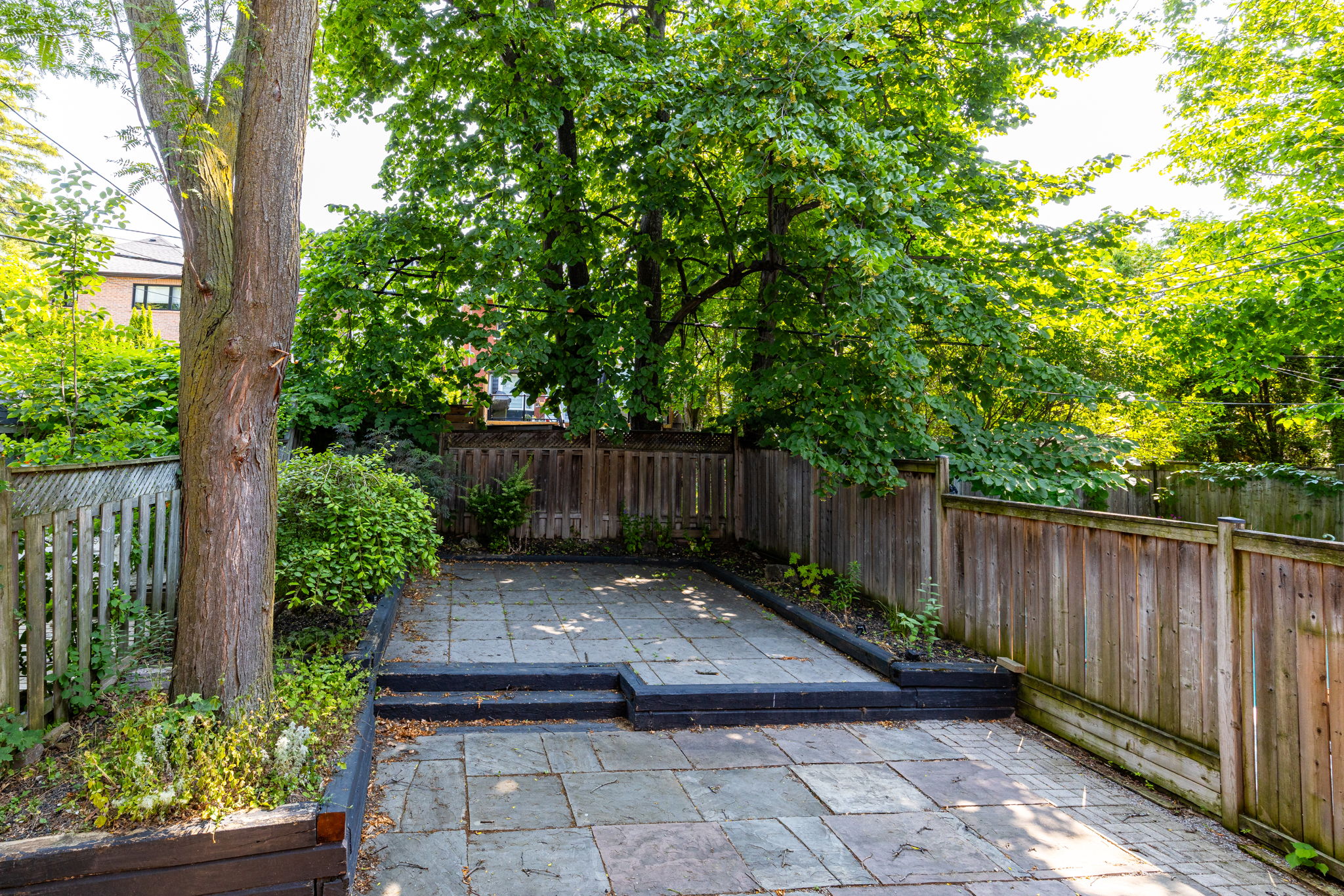 Toronto property showcase — delivered property photograph 35