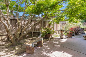 048_1025 Tamarind St 