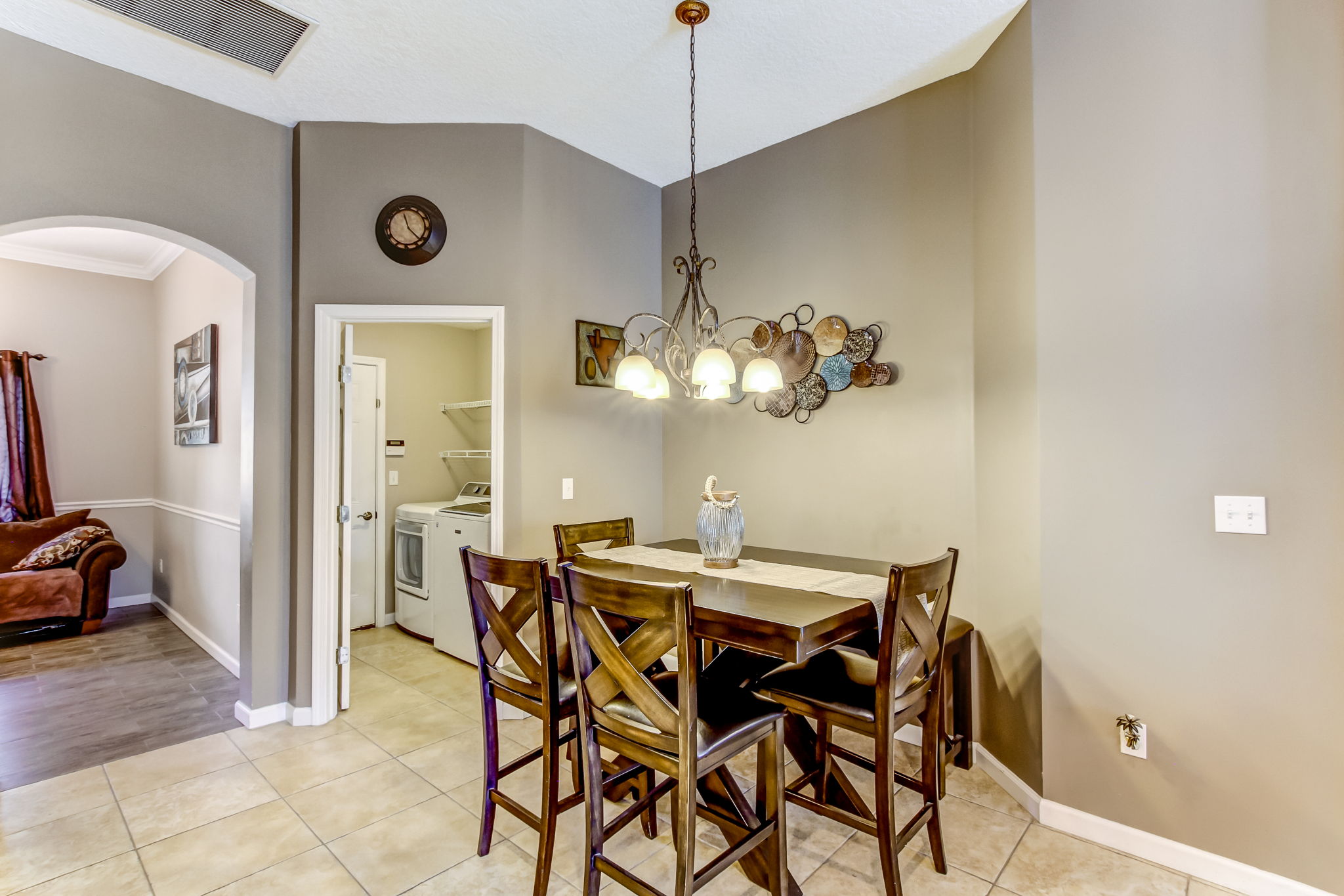 Breakfast Nook