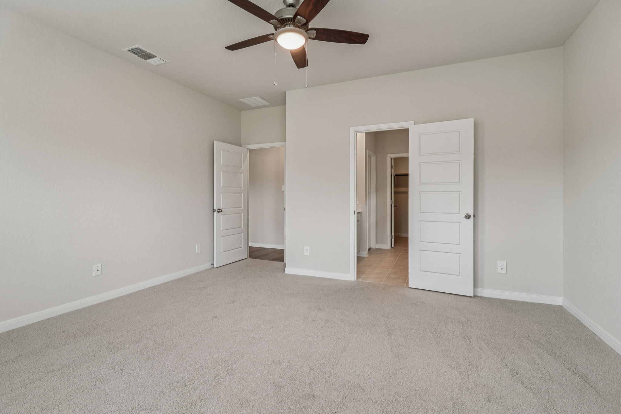 San Antonio East - Royal Crest - 10254 King Robert San Antonio TX 78239 - 028