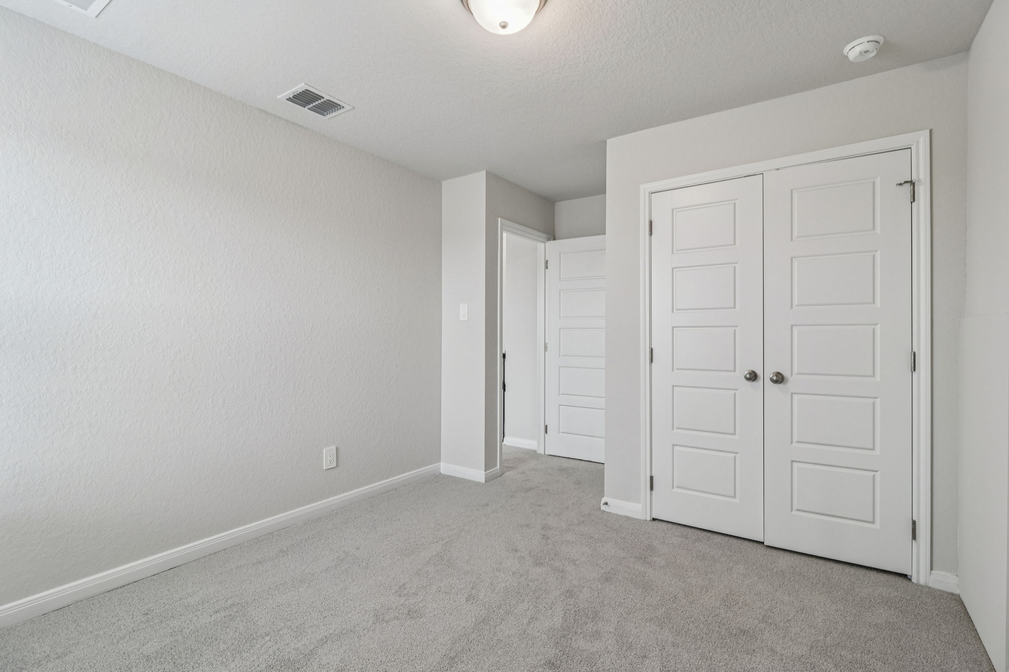 San Antonio East - Royal Crest - 10254 King Robert San Antonio TX 78239 - 048