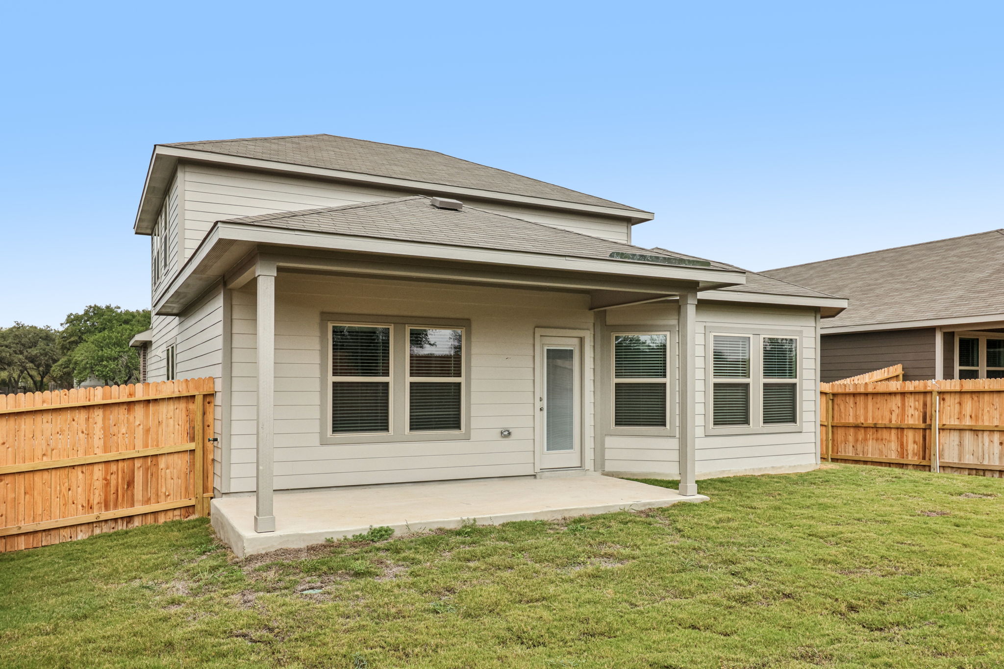 San Antonio East - Royal Crest - 10254 King Robert San Antonio TX 78239 - 051