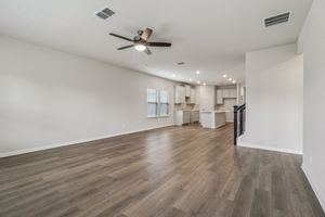 San Antonio East - Royal Crest - 10254 King Robert San Antonio TX 78239 - 014