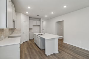 San Antonio East - Royal Crest - 10254 King Robert San Antonio TX 78239 - 019