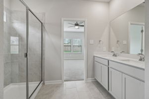 San Antonio East - Royal Crest - 10254 King Robert San Antonio TX 78239 - 034