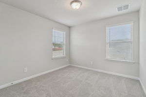 San Antonio East - Royal Crest - 10254 King Robert San Antonio TX 78239 - 041