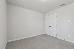 San Antonio East - Royal Crest - 10254 King Robert San Antonio TX 78239 - 045