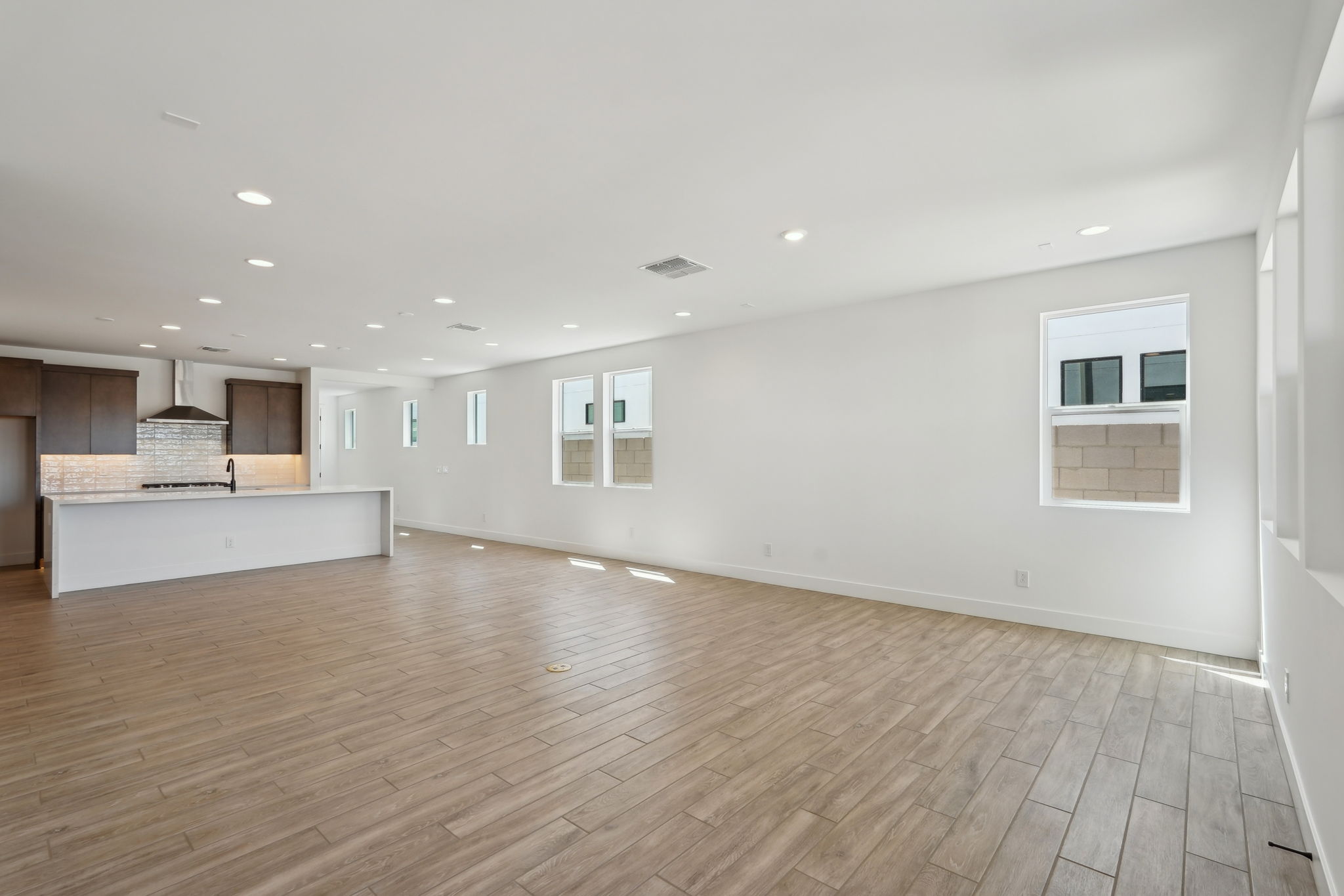 10256 E Utah Ave-08042025-008