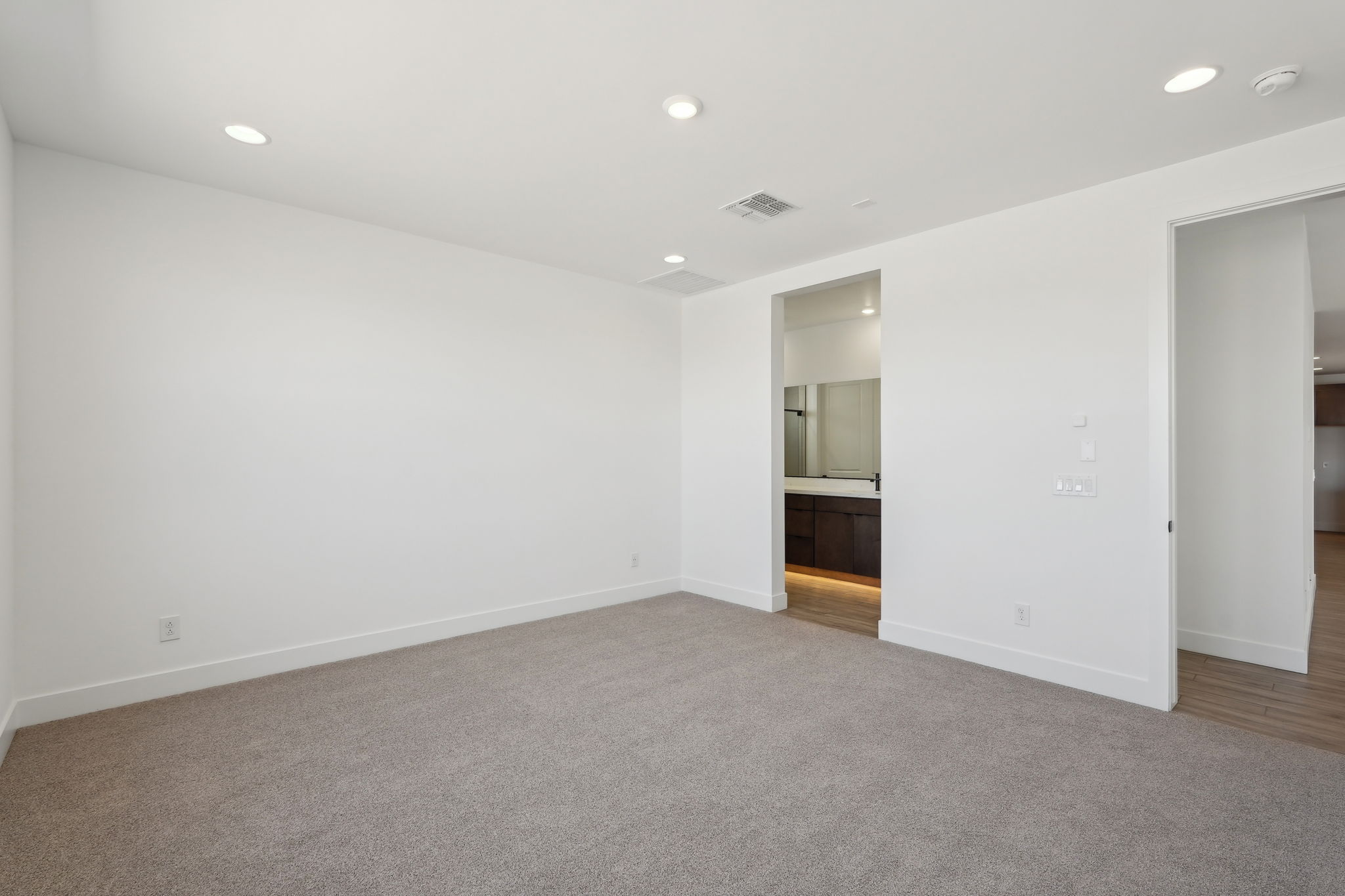 10256 E Utah Ave-08042025-019