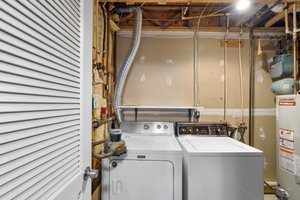 38. 10258 Wild Apple Cir.jpg