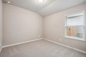 San Antonio East - Royal Crest - 10259 King Robert San Antonio TX 78239 - 018