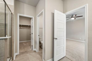 San Antonio East - Royal Crest - 10259 King Robert San Antonio TX 78239 - 022
