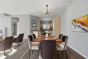 007_DT6A1657_autoremove_15288568 virtually staged.jpeg