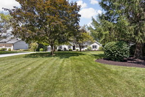 10260 Lakewood Dr, Zionsville, IN 46077, USA Photo 1