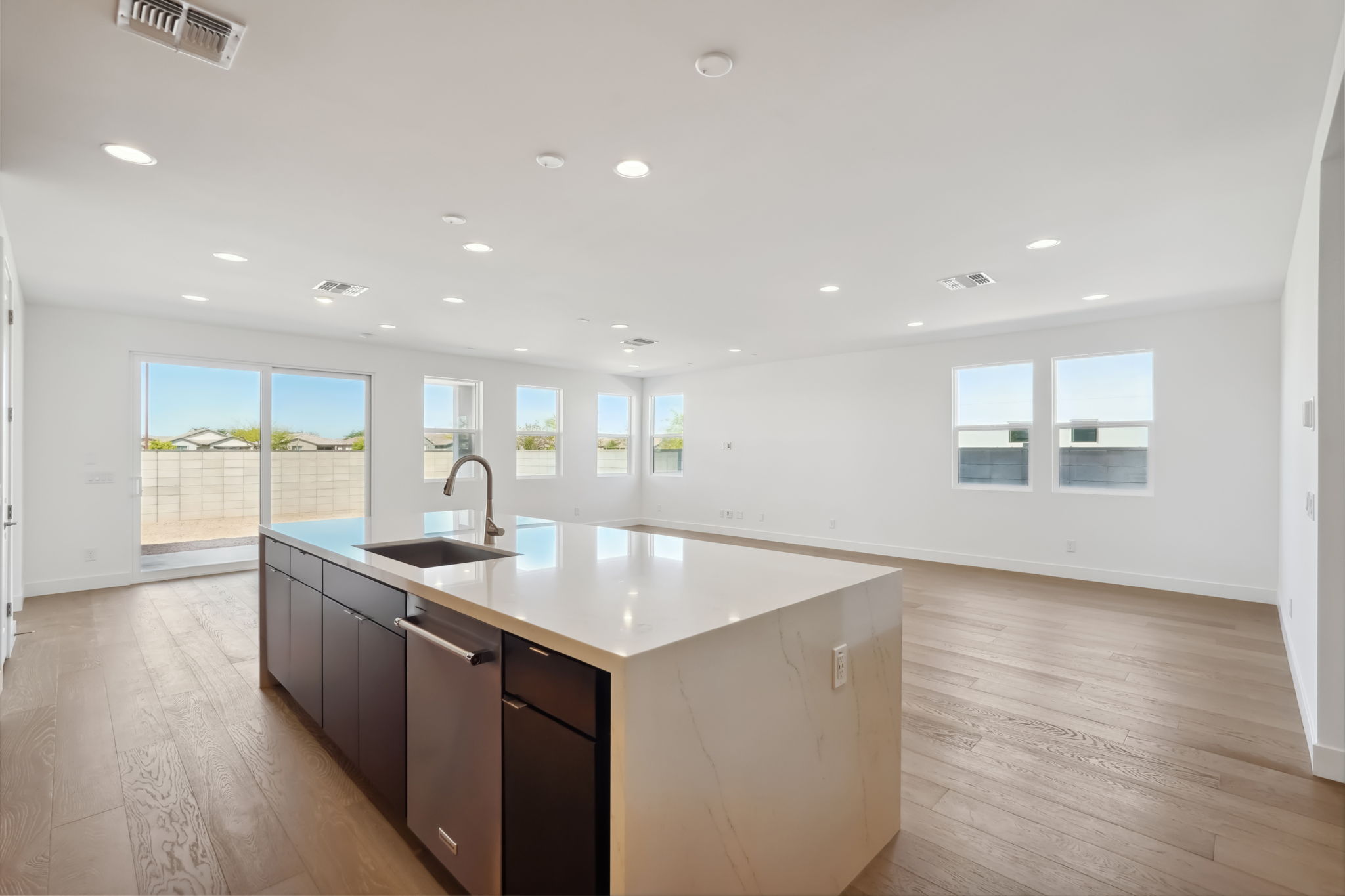 10262 E Utah Ave-014