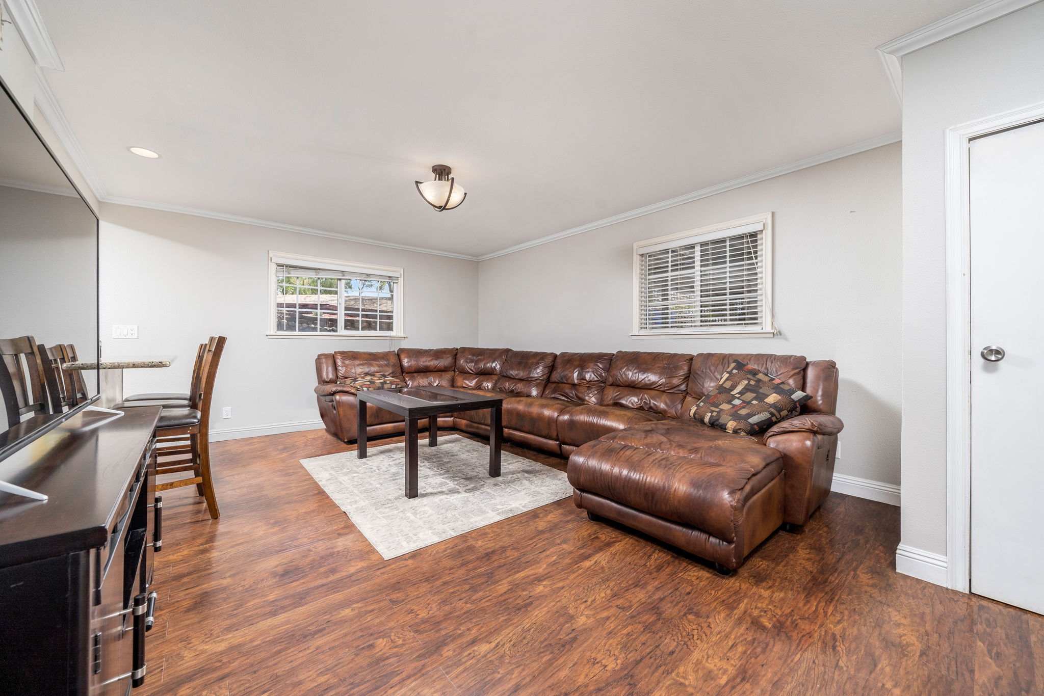 10262 Selkirk Ave, Riverside, CA 92503, USA Photo 11