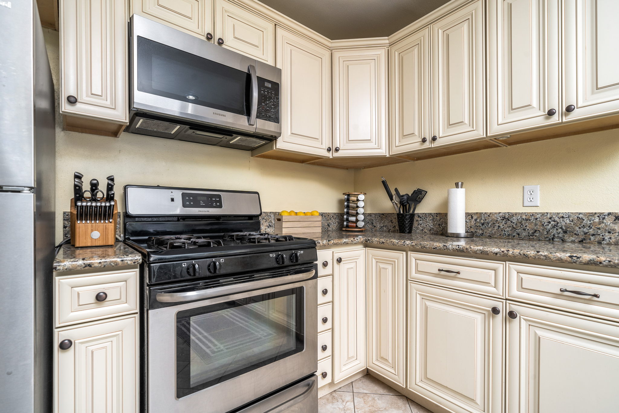 10262 Selkirk Ave, Riverside, CA 92503, USA Photo 17