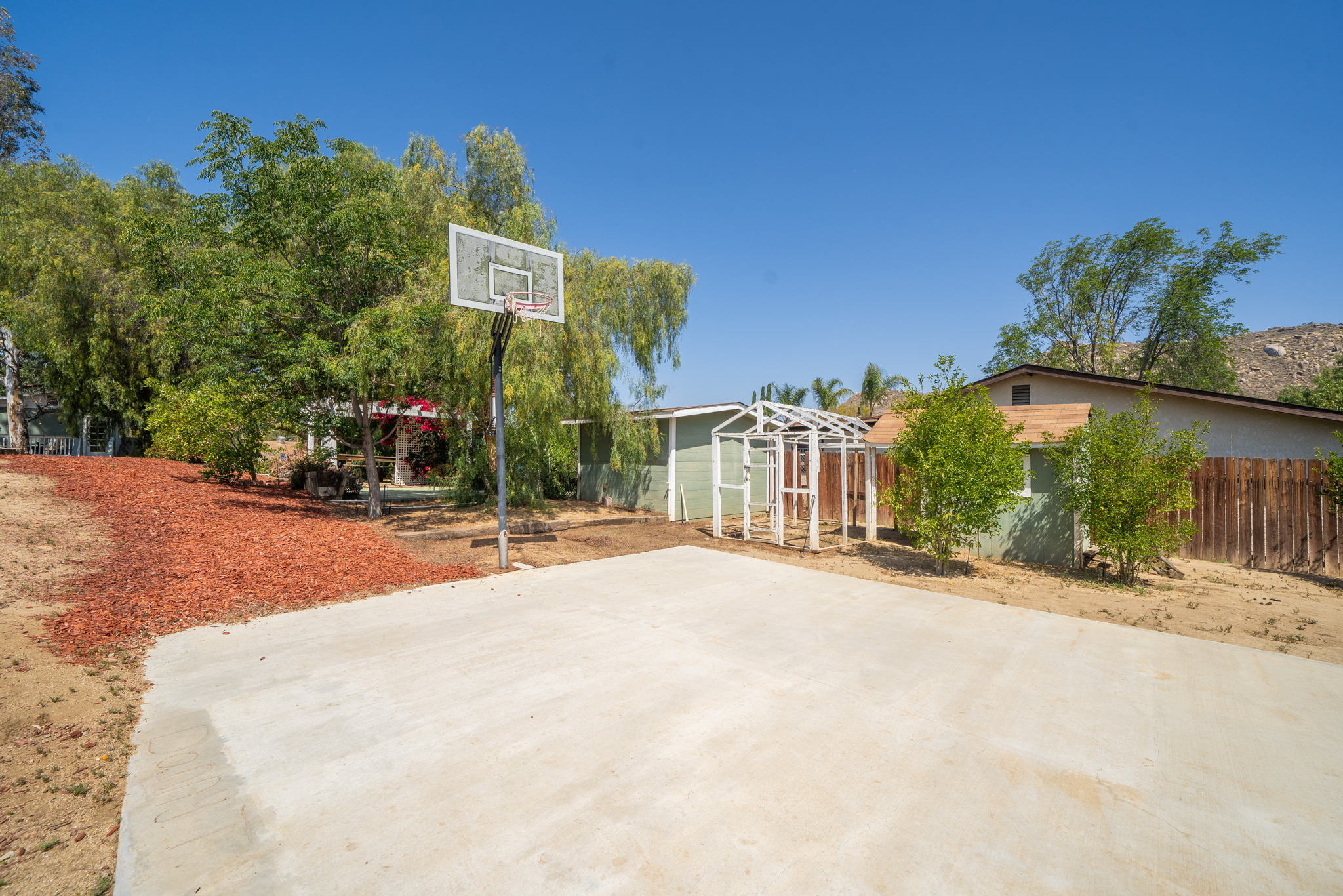 10262 Selkirk Ave, Riverside, CA 92503, USA Photo 39